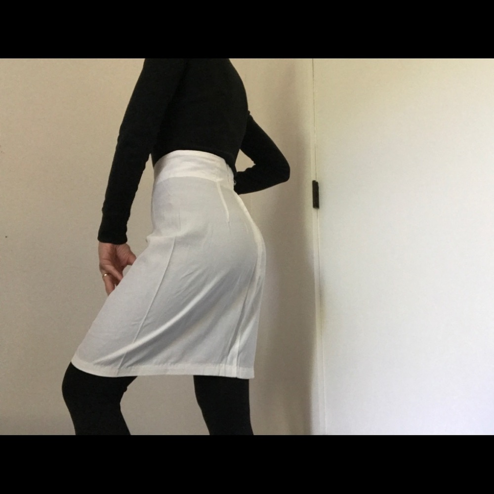 Vintage White Skirt - Picture 3 of 13